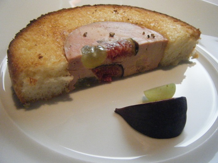 terrine of foie gras in brioche