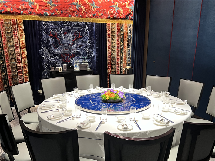 review of Chinese restaurant Canton Blue in Hyde Park Corner by Andy ...