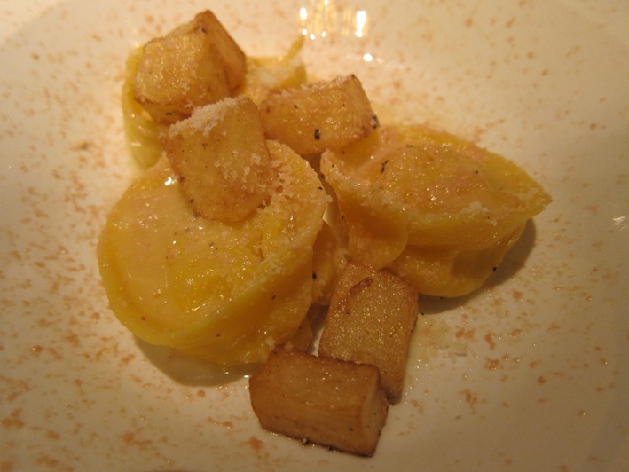 pasta stuffed with scallop