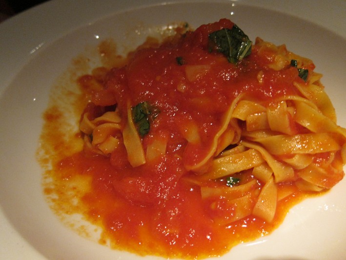 tagliatelle with tomato