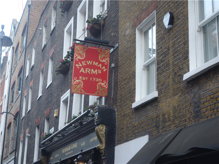 Review of London British pub restaurant The Newman Arms by Andy Hayler ...