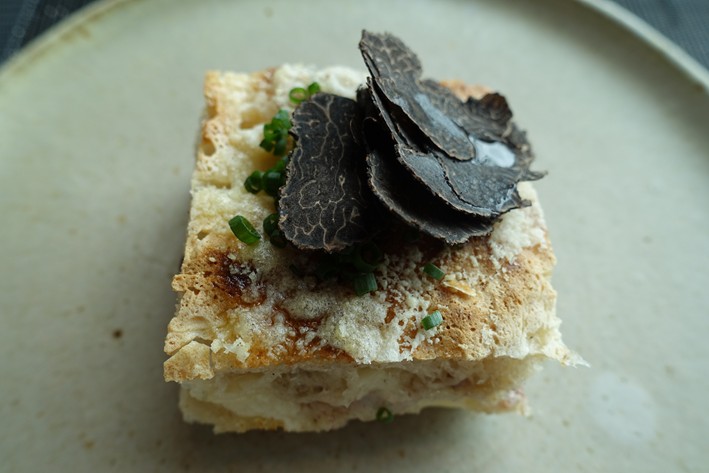 five cheese and truffle bread