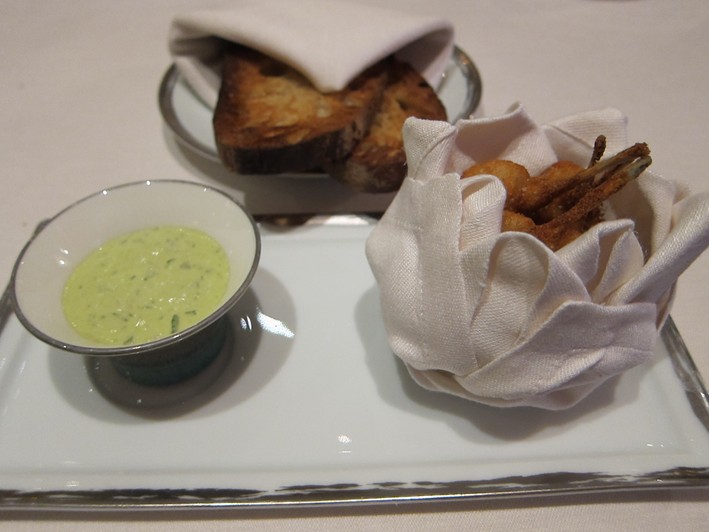 frogs legs with sorrel sauce