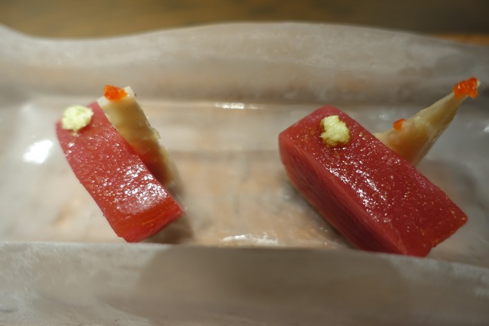 akami tuna sashimi