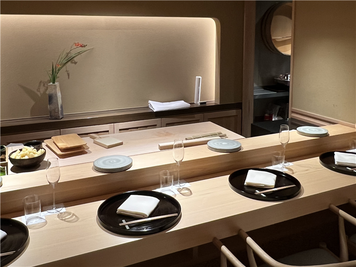 Sushi Kanesaka — photograph 5