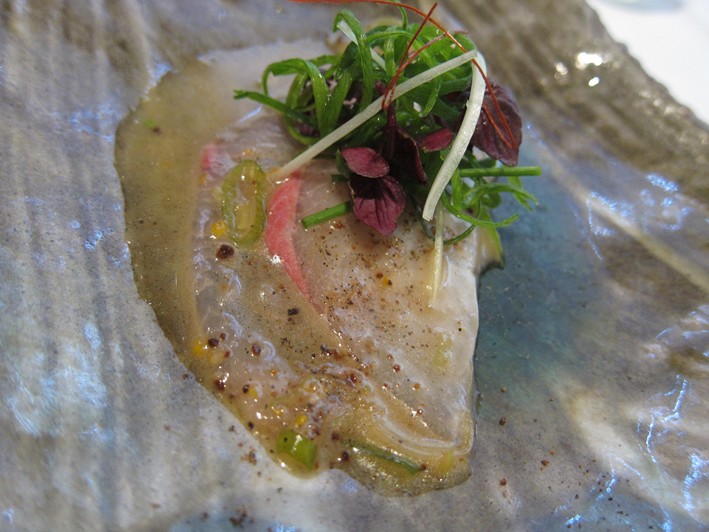 kingfish sashimi