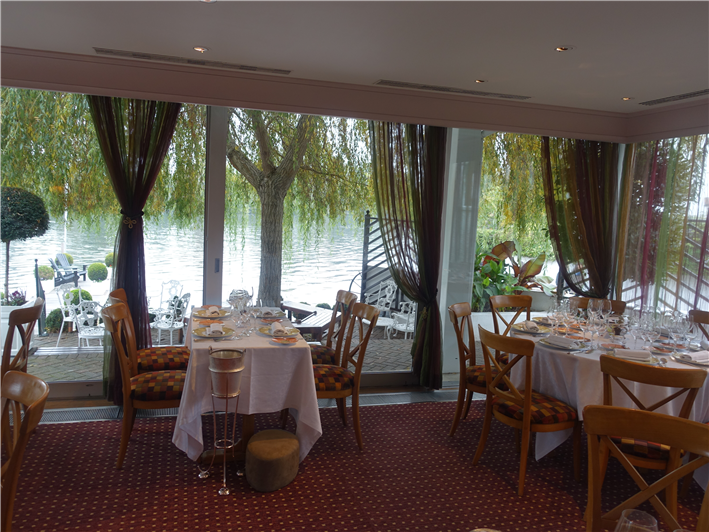 review of French restaurant The Waterside Inn in Bray by Andy Hayler in ...